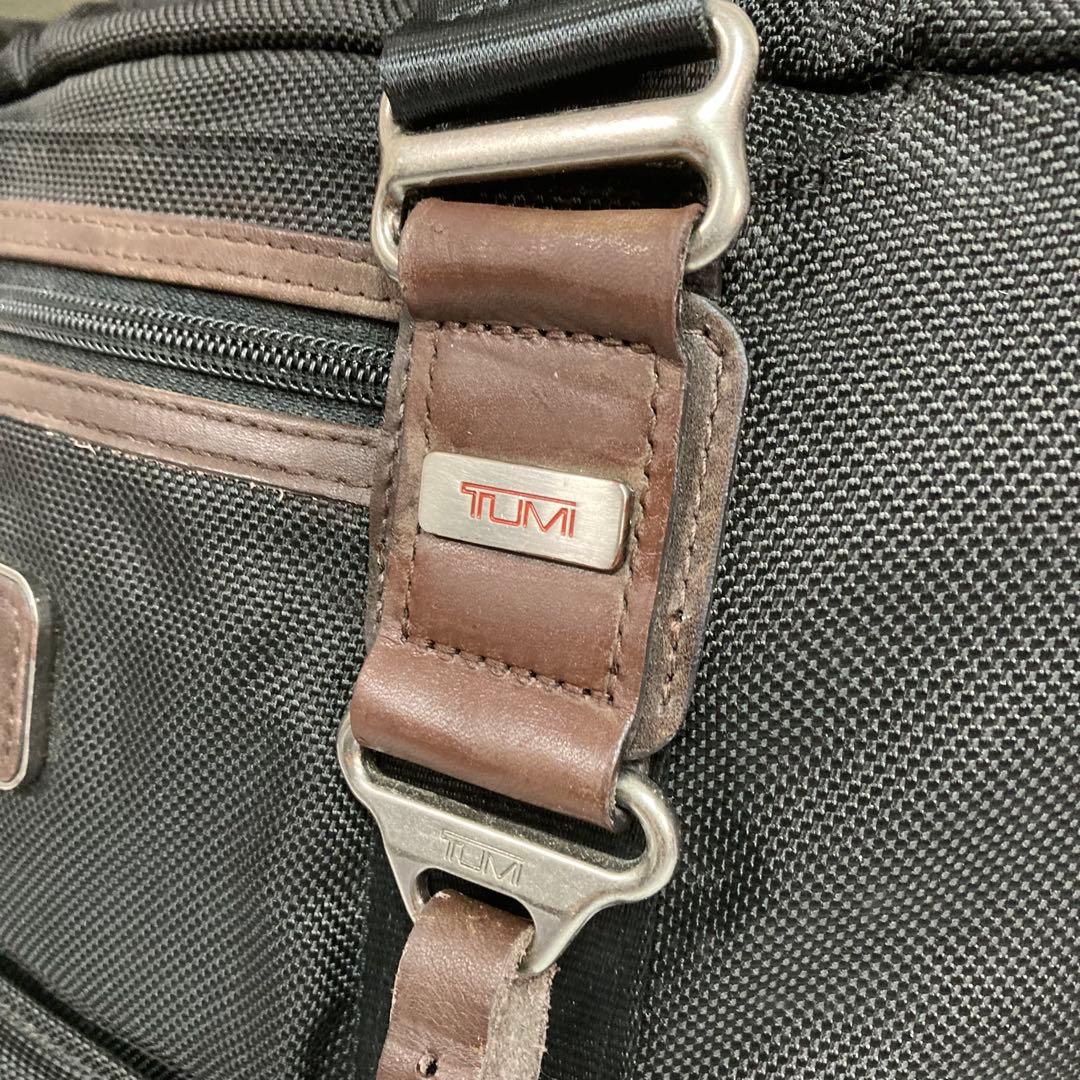 トゥミ　TUMI　ビジネスバッグ　3way ネームタグ　リュックサック　黒