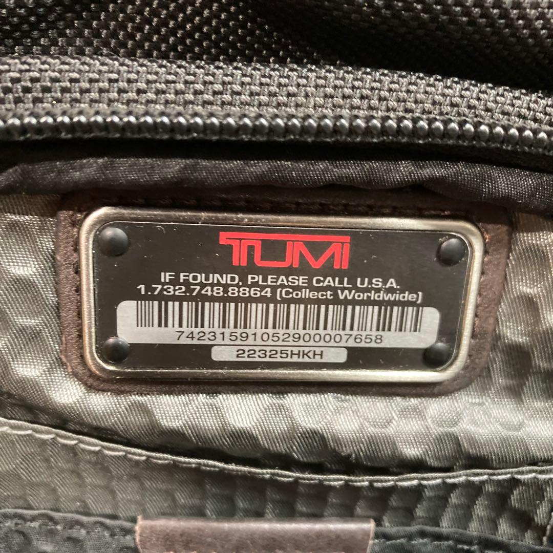 トゥミ　TUMI　ビジネスバッグ　3way ネームタグ　リュックサック　黒