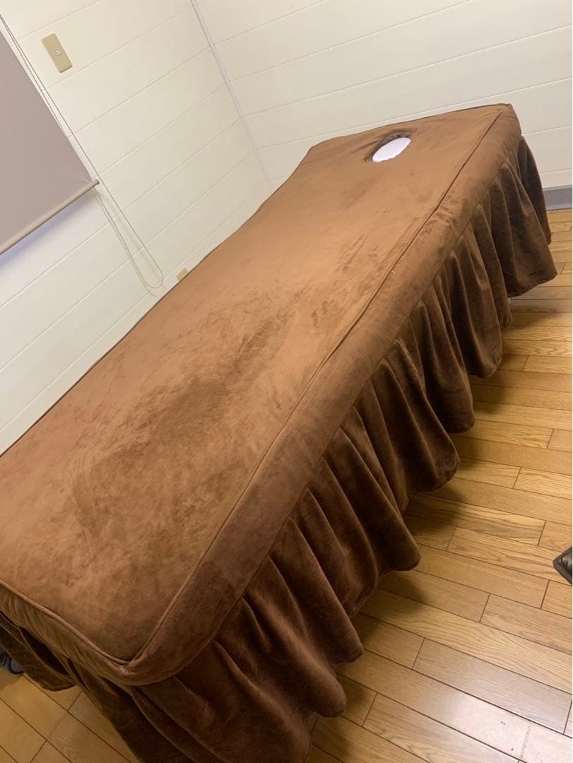 電動マッサージベッド