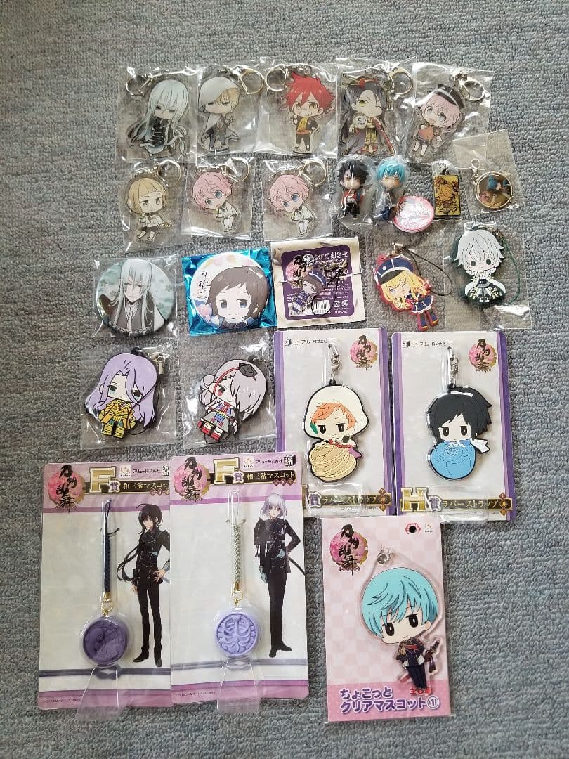 【大量】 刀剣乱舞 グッズ 非売品 トレカ まとめ売り