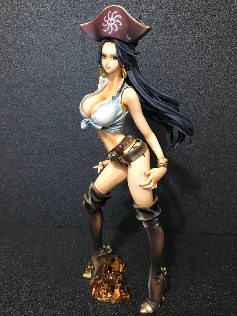 ワンピース　ハンコック　リペイントフィギュア　FLAG DIAMOND SHIP