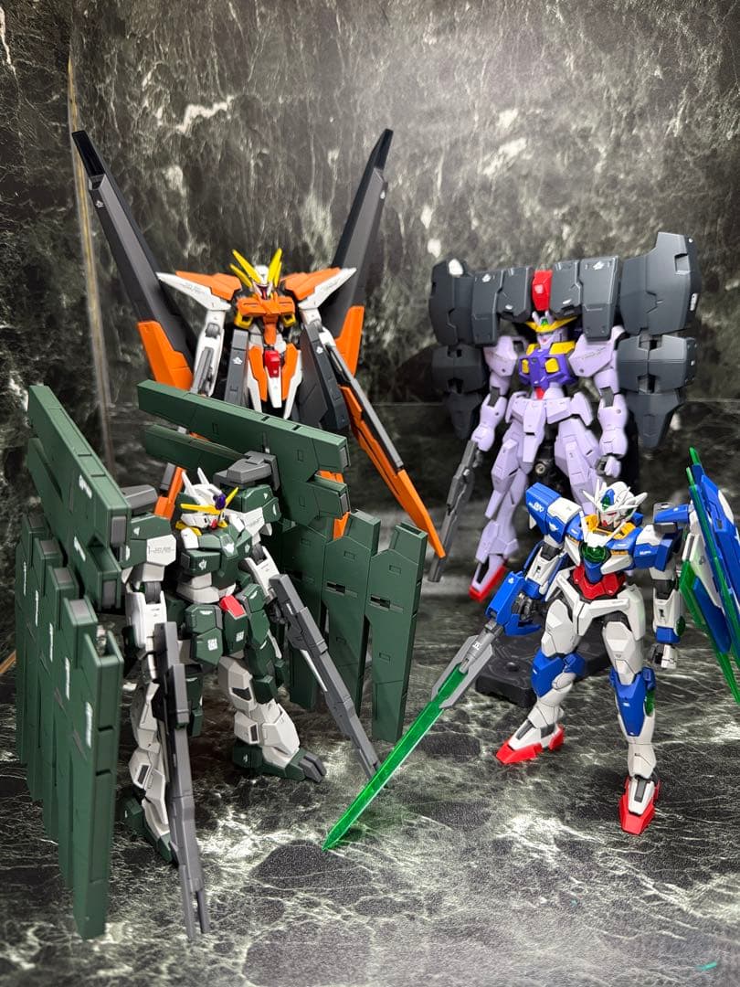 （専用出品） HG ダブルオークアンタ、ハルート、サバーニャ、ラファエル 全塗装