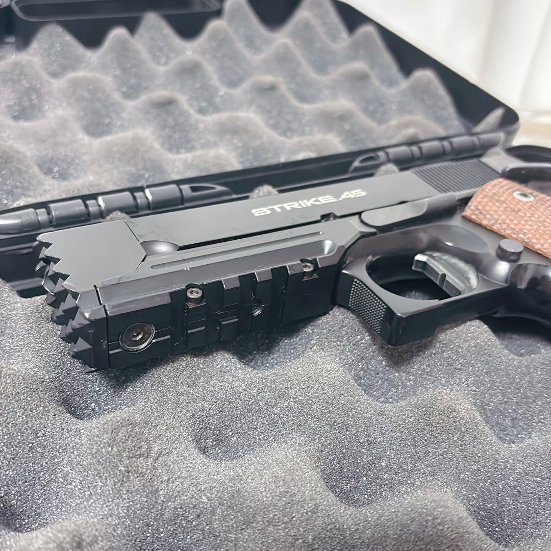 千束の銃風ストライク45 東京マルイ