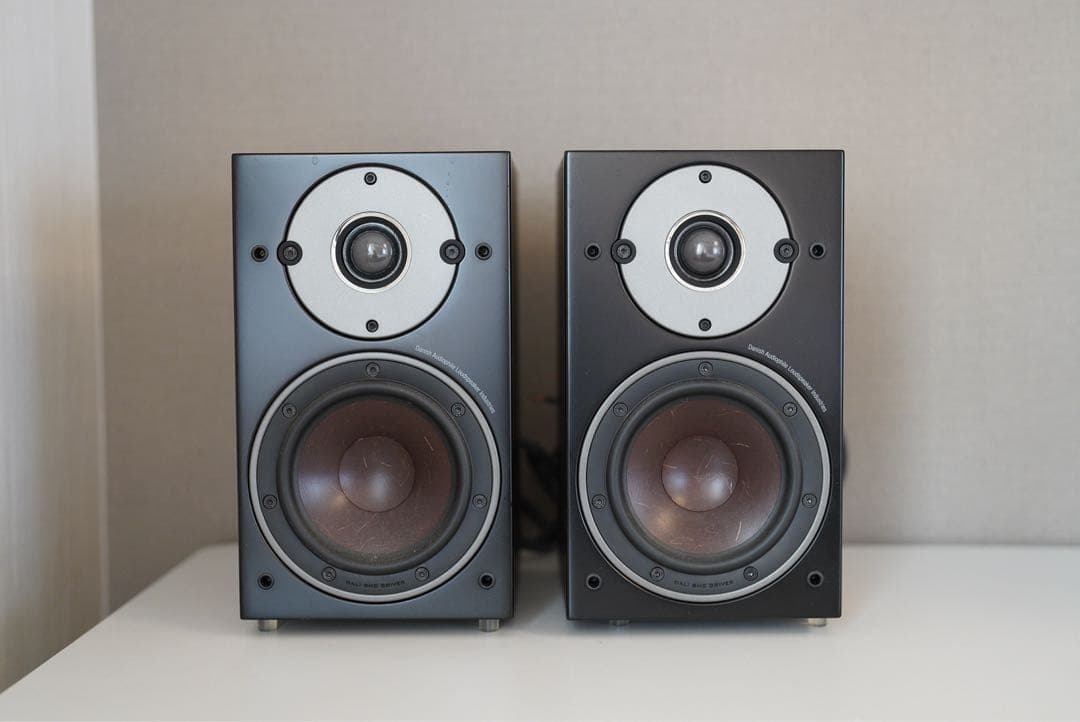 DALI OBERON1 ダークウォルナット