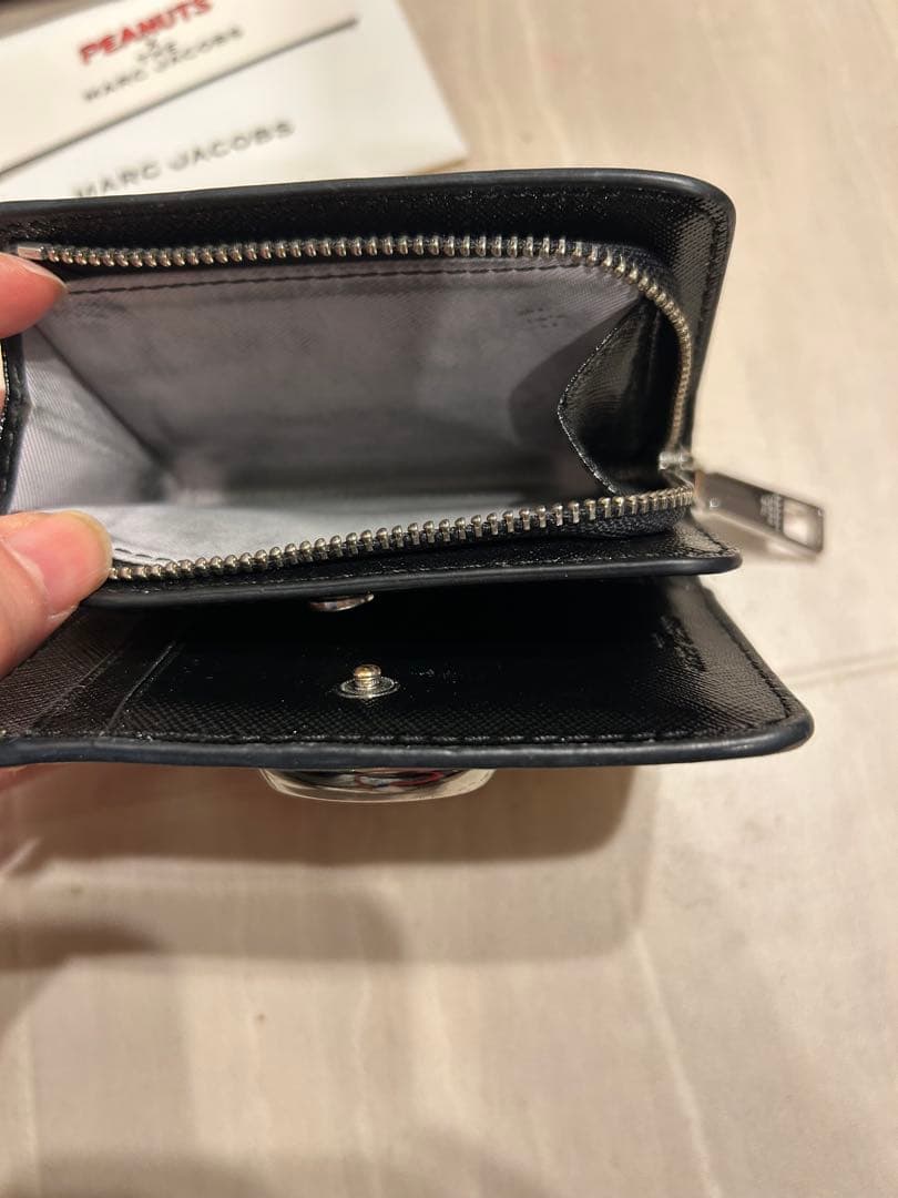 MARC JACOBS PEANUTS 二つ折り財布