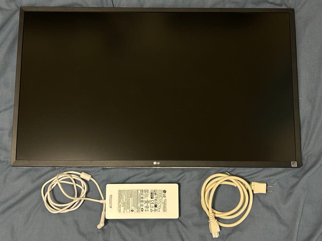 4K対応、LG 32UL750-W 32インチモニター