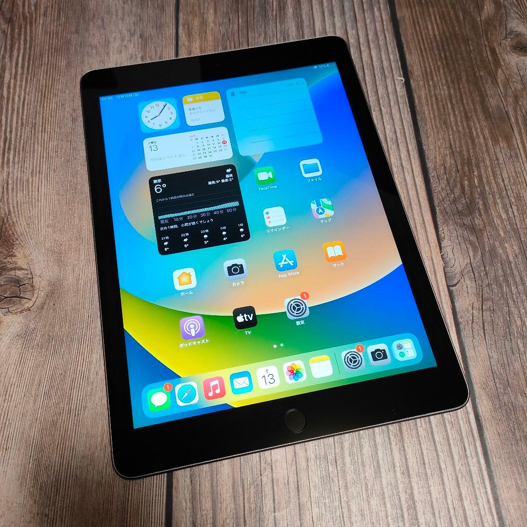 Apple iPad 第6世代 128GB グレー 美品