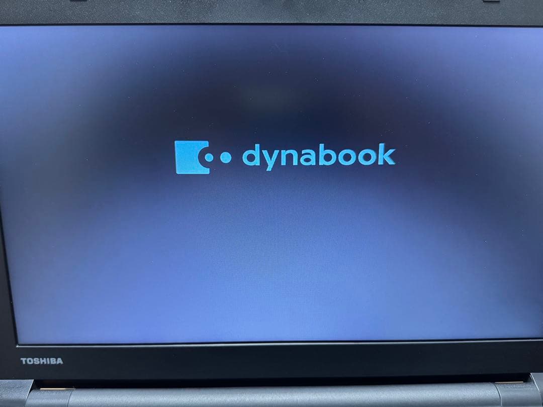 東芝 dynabook B55