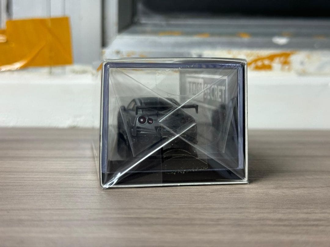 Inno64 1/64 TOPSECRET R35 GT-R Bangkok限定