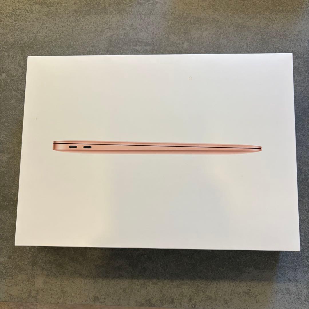 MacBook Air 256GB ゴールド