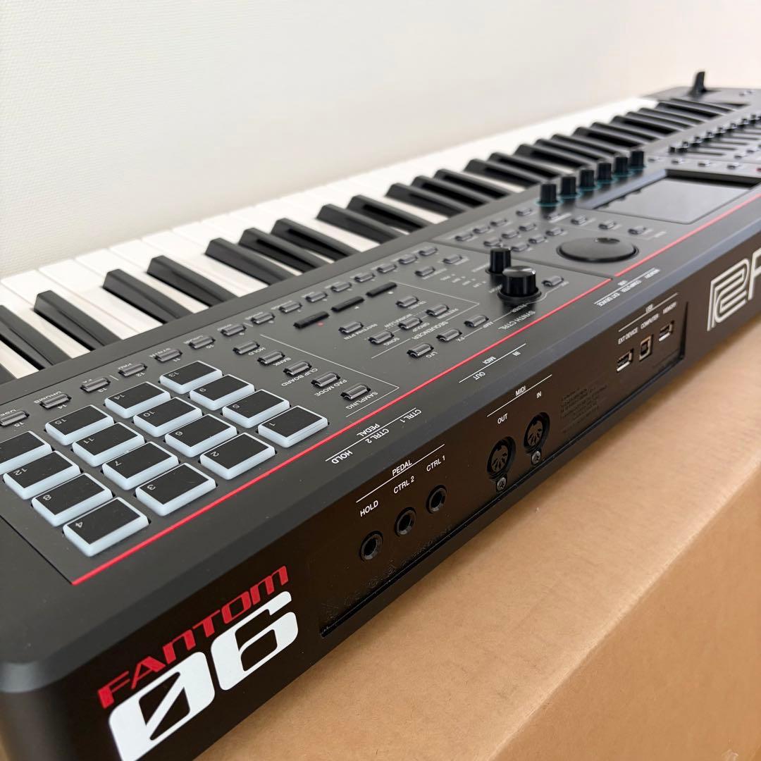 Roland FANTOM-06 ローランド シンセサイザー