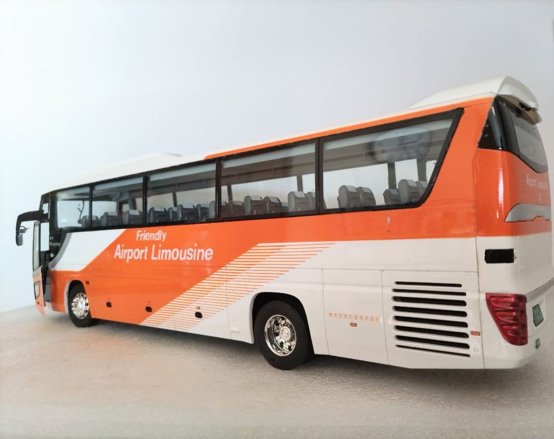 1/32 東京空港交通エアポートリムジンバス仕様(日野セレガSHD)素人組立品