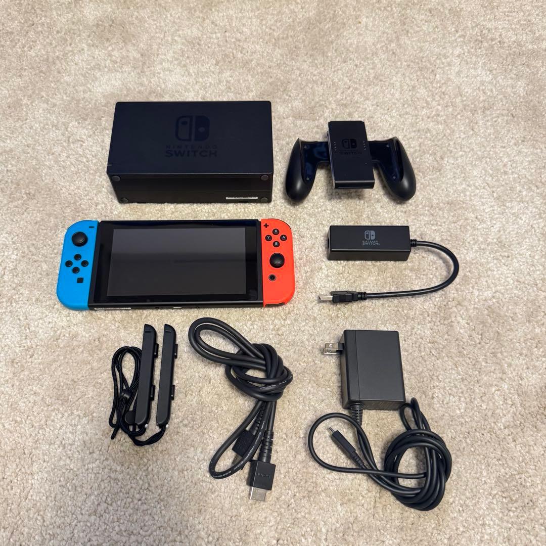 Nintendo Switch 本体 Joy-Con付き 青/赤