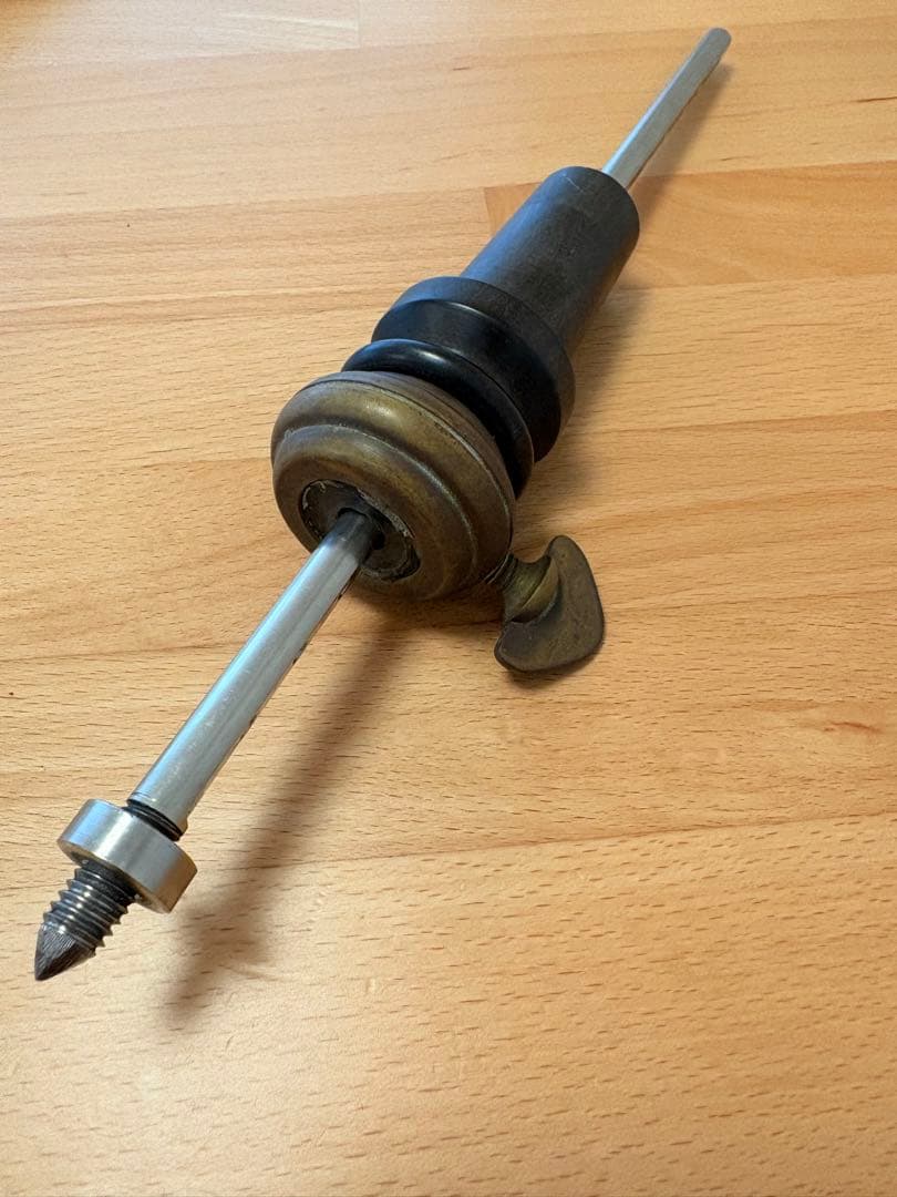 コントラバス用エンドピンソケット　9ミリ