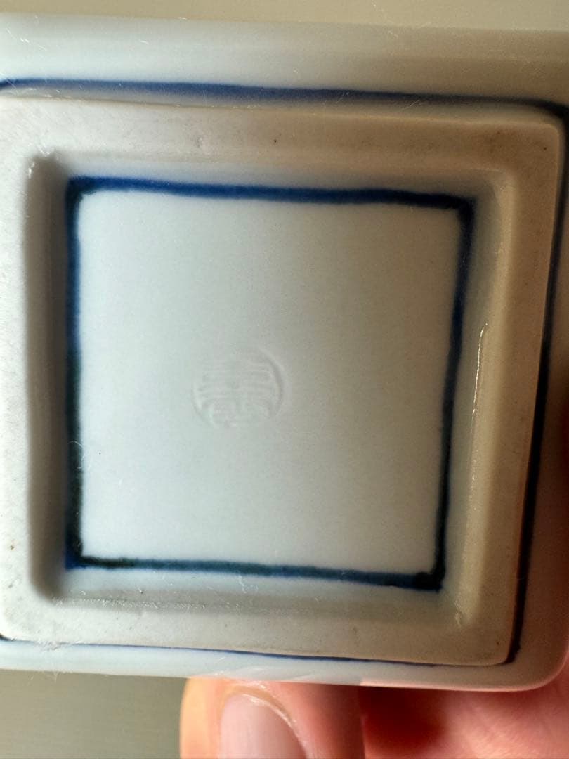 2767 景雲作　染付隅田川　香合