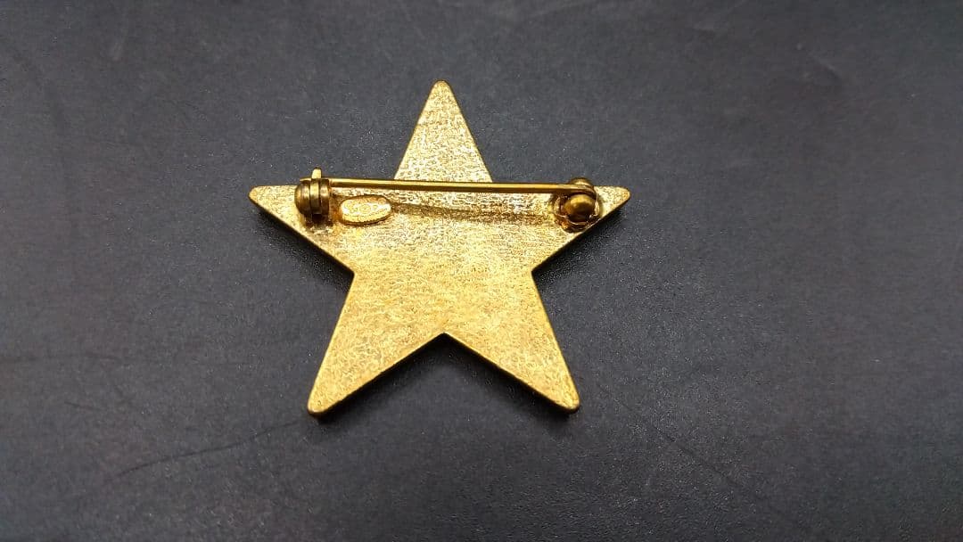 CHANEL ブローチ スター ココマーク