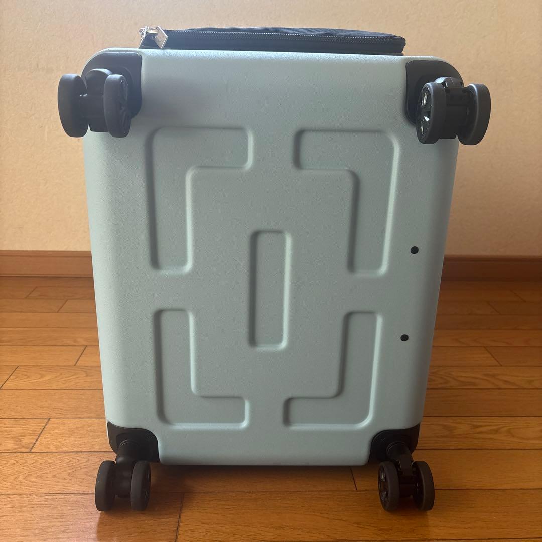 PETICO Ｌサイズ3点セット　クッション、レインカバー付き　ブルー✖️ホワイト