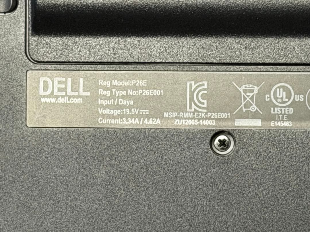 DELLノートパソコン　Inspiron 5749