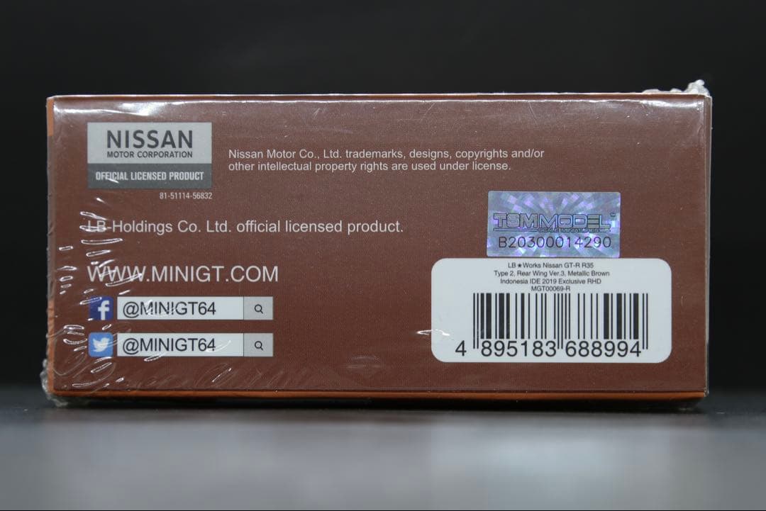 minigt / 1/64 LB★WORKS R35 ”メタリックブラウン“