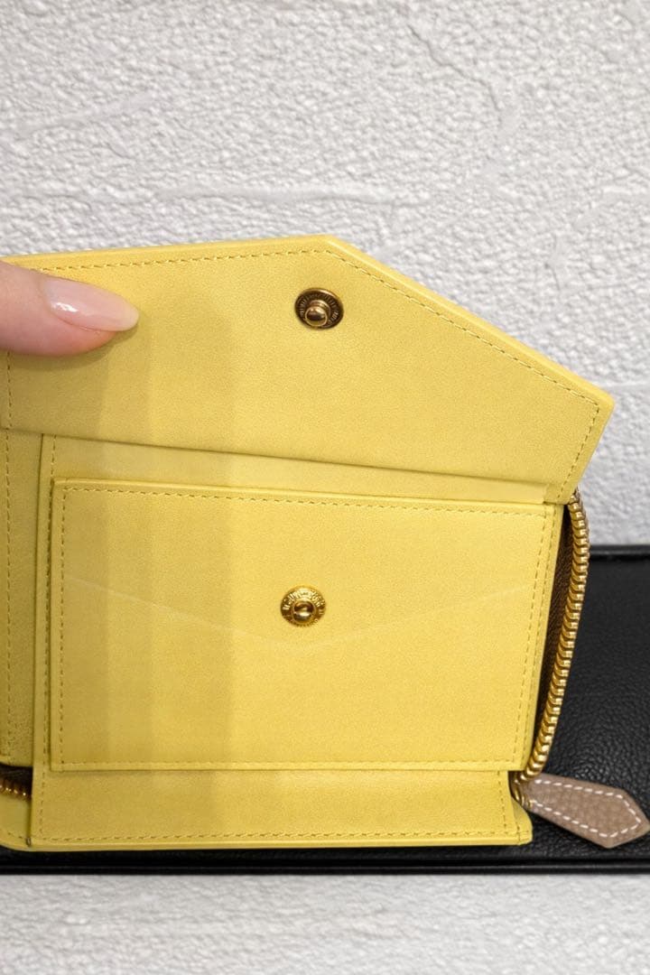 【未使用級】BONAVENTURA ミニ財布 ジップウォレット コンパクト