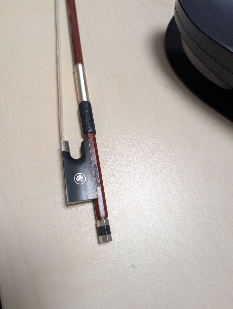 ヤマハ YAMAHA サイレントバイオリンセット YSV104 ハードケース付き