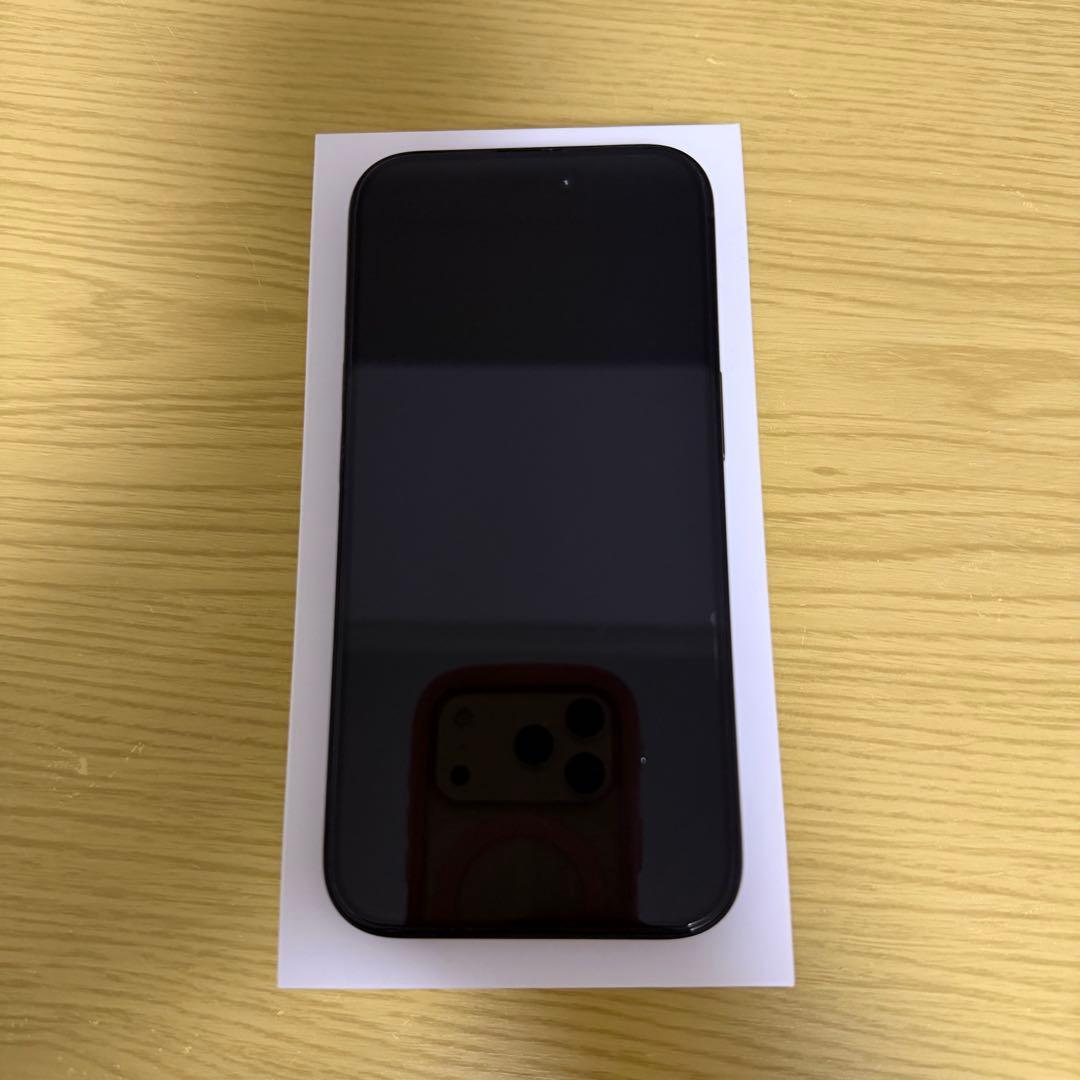 最終値下げ【極美品】iPhone16 ブラック 128GB バッテリー100%