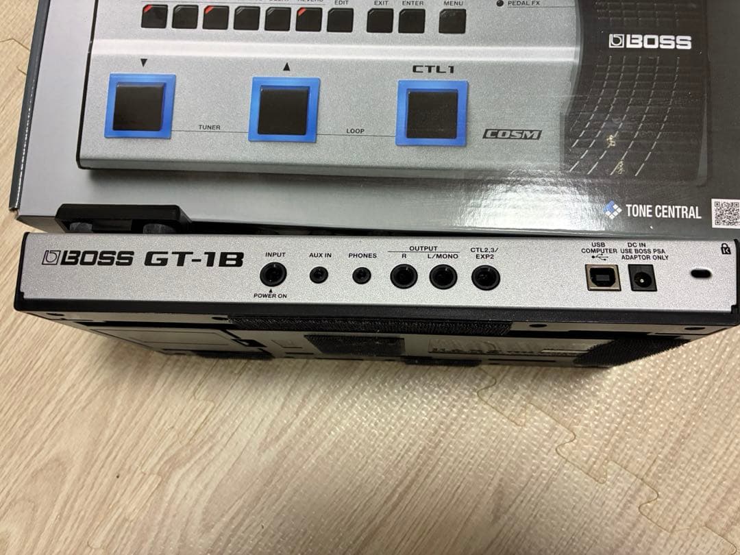 BOSS GT-1B ベースエフェクター