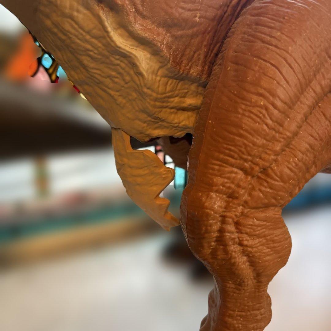 特大　恐竜　2体　ティラノサウルス　首長恐竜　ディスプレイ　フィギュア