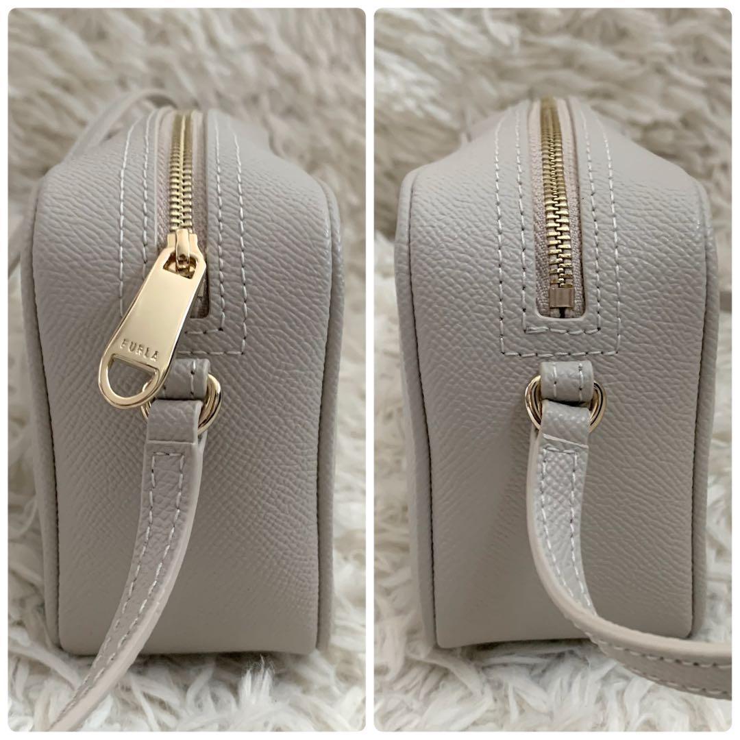 新品✨フルラ ショルダーバッグ 現行 リリー ダブルジップ レザー グレー