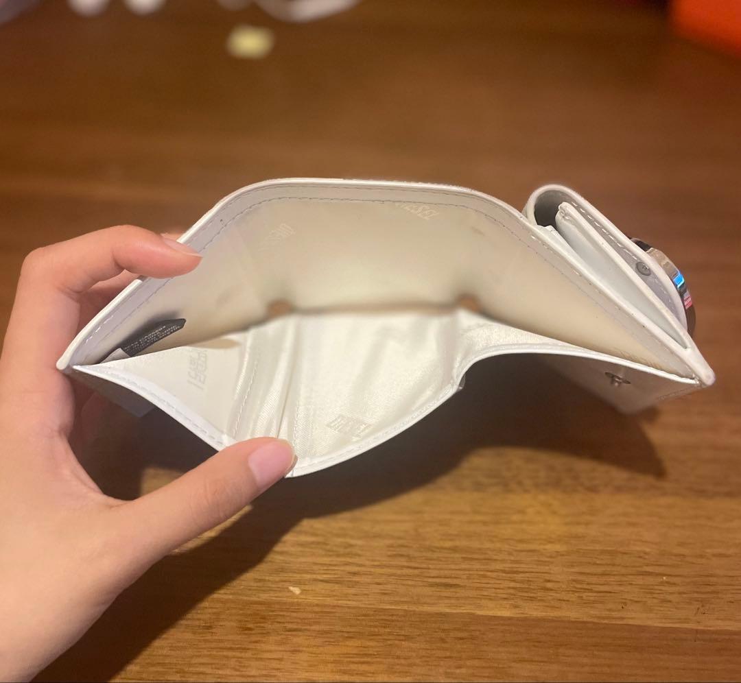 【美品】DIESEL 財布 箱・保存袋・シール完備 定価34,100円