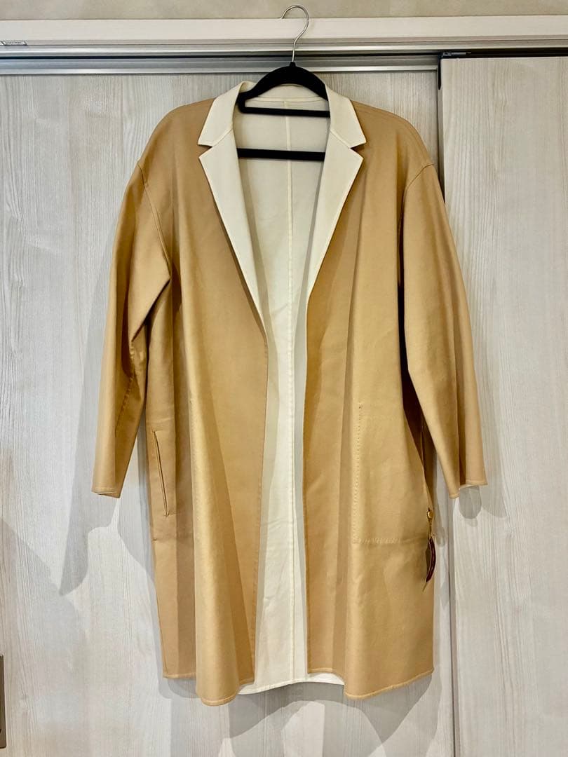 ロロピアーナ　リバーシブルコート