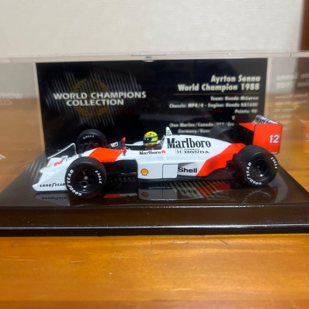 Ayrton Senna McLaren MP4/4 ミニカー