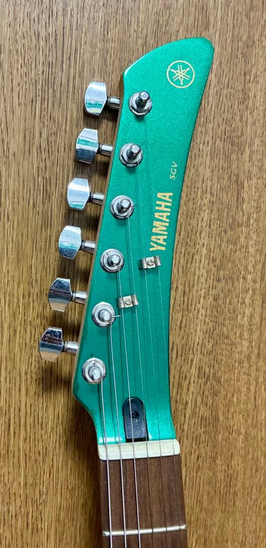 美品 YAMAHA SGV-300 Pearl Green アーム/バッグ付