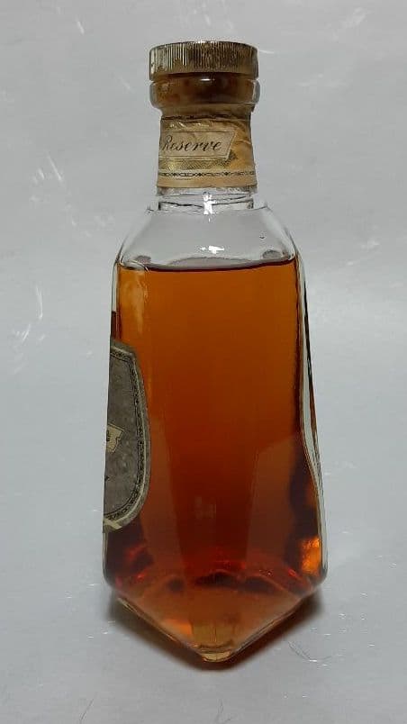 ウイスキー PRESIDENT Special Reserve De Luxe