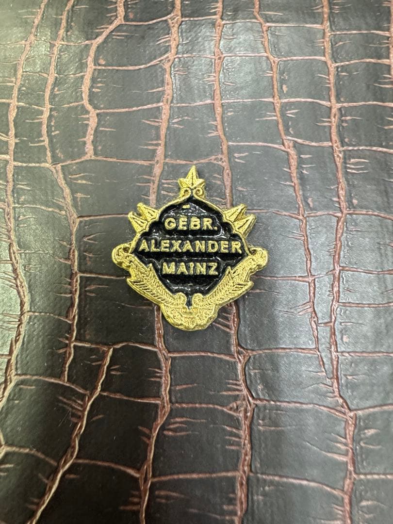 アレキサンダー ホルン ワンピースケース ハードケース　103