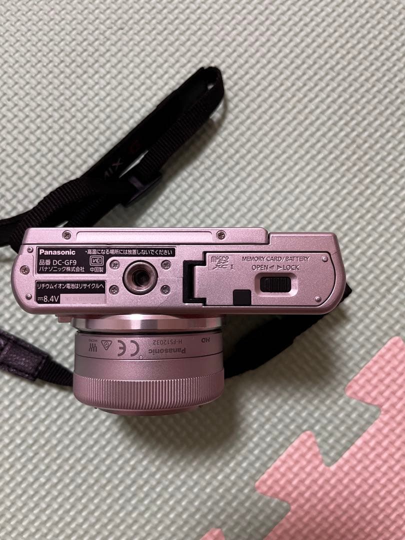 Panasonic LUMIX DC-GF9W デジタル一眼レフ