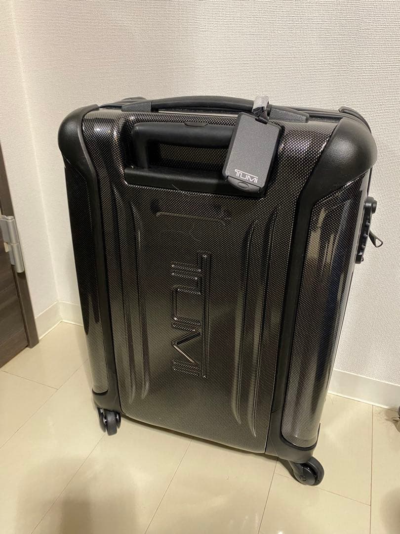 【正規品/新品未使用】TUMIキャリーケース カーボン　ブラック