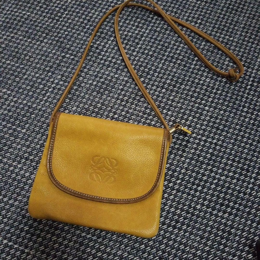maruuu。LOEWEロエベ　アナグラム　ショルダーバッグ　ヴィンテージ