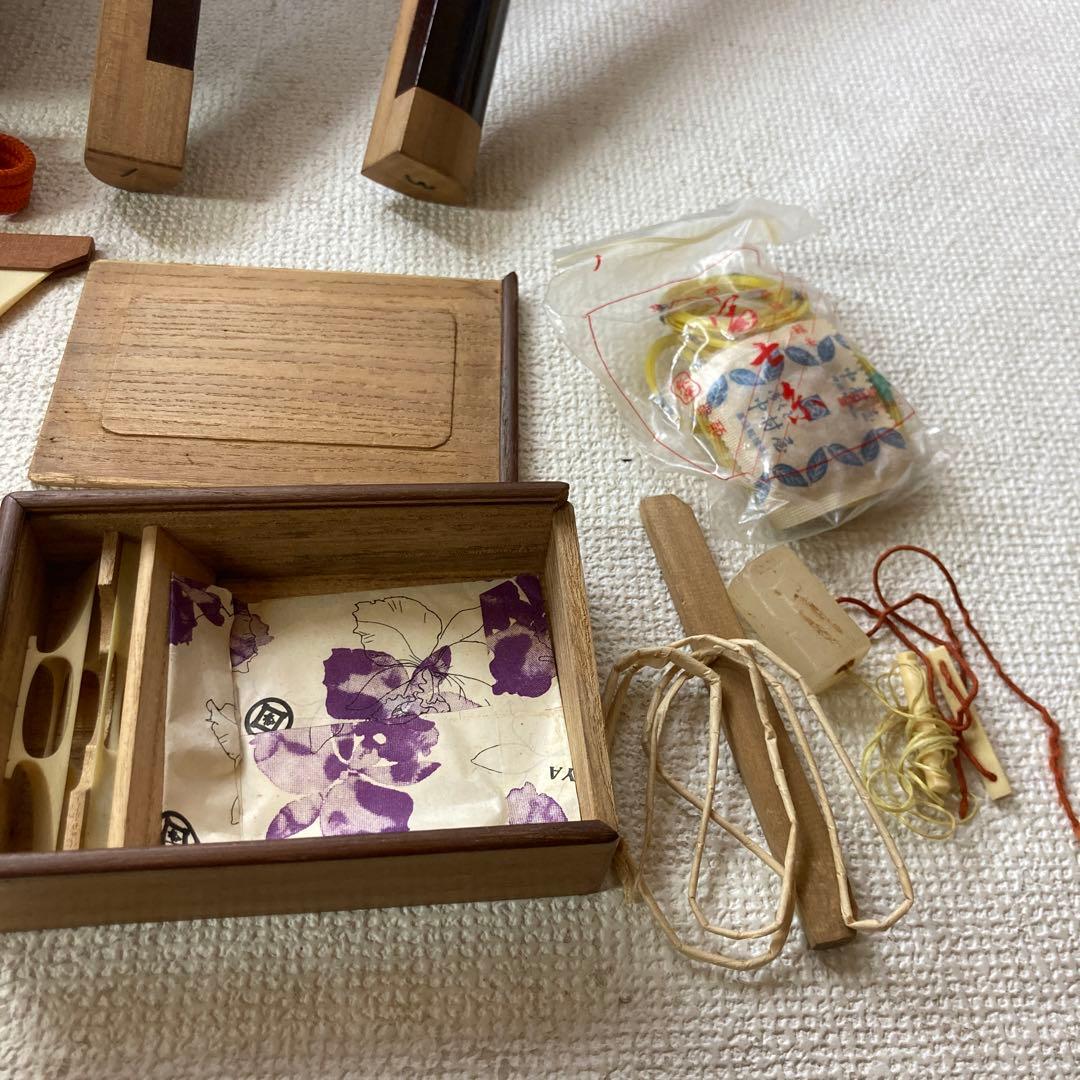 三味線 木製 付属品あり　ケース付き　破れあり