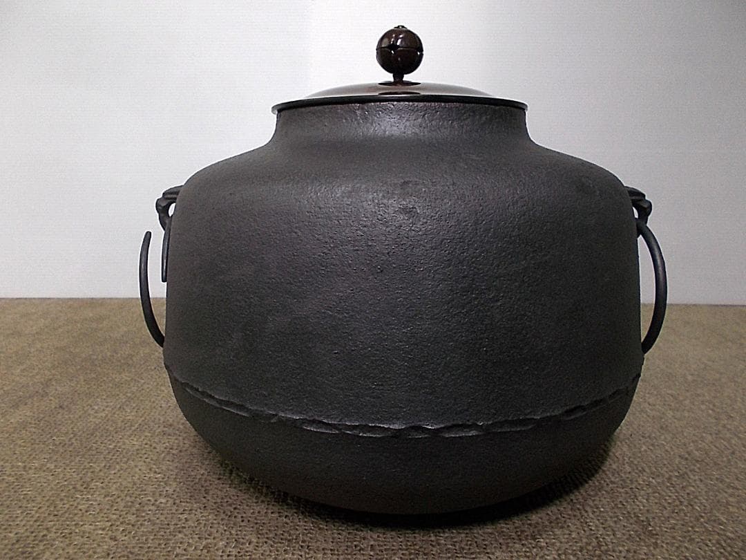 茶道具 置炉セット 人間国宝高橋敬典作 未使用五徳 利休好 阿弥陀堂釜 共箱