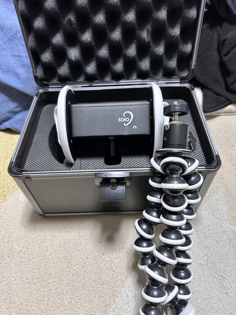 ナ*ン様 3DIO Free Space バイノーラルマイク「ケース、スタンド付