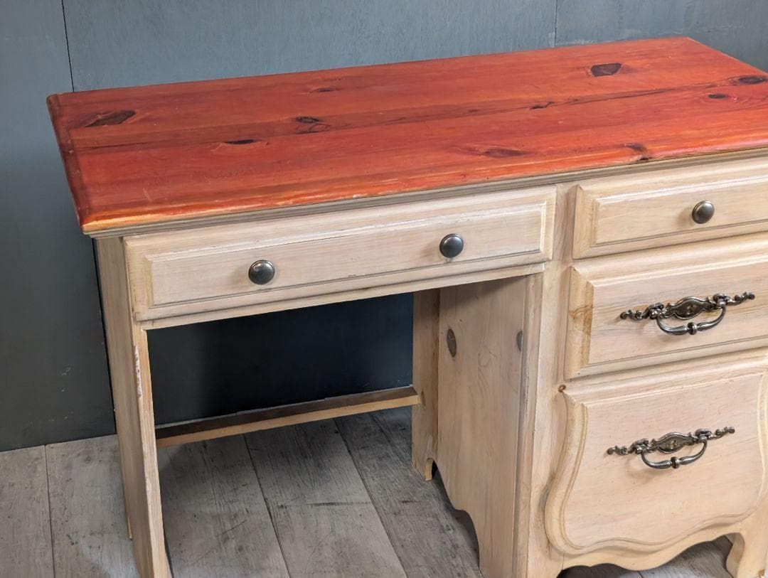 USスタイル　アンティーク　ヴィンテージ　デスク　カントリー調　綺麗な木目　IZ