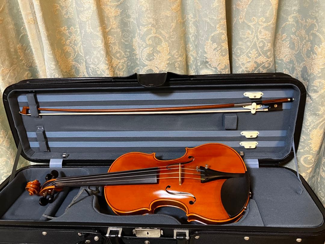 20年以上前　ピグマリウス　4/4 バイオリン　本体とケース