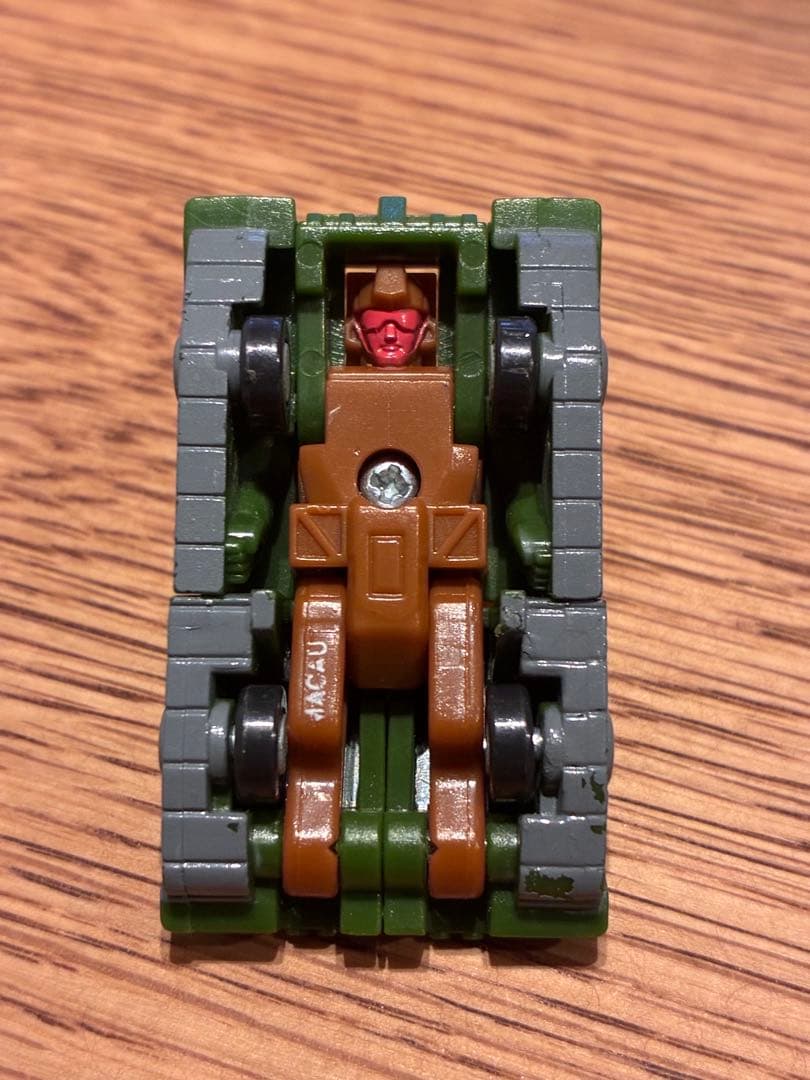 トランスフォーマー　マイクロマスター、サイドトラック