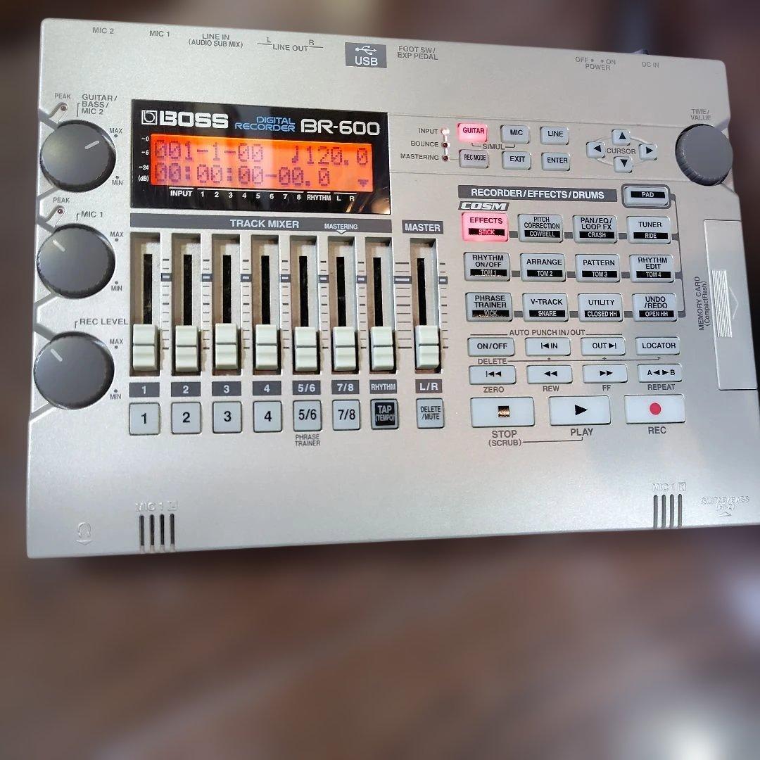 BOSS BR-600 マルチトラック レコーダー 箱、電源ケーブル、コード付
