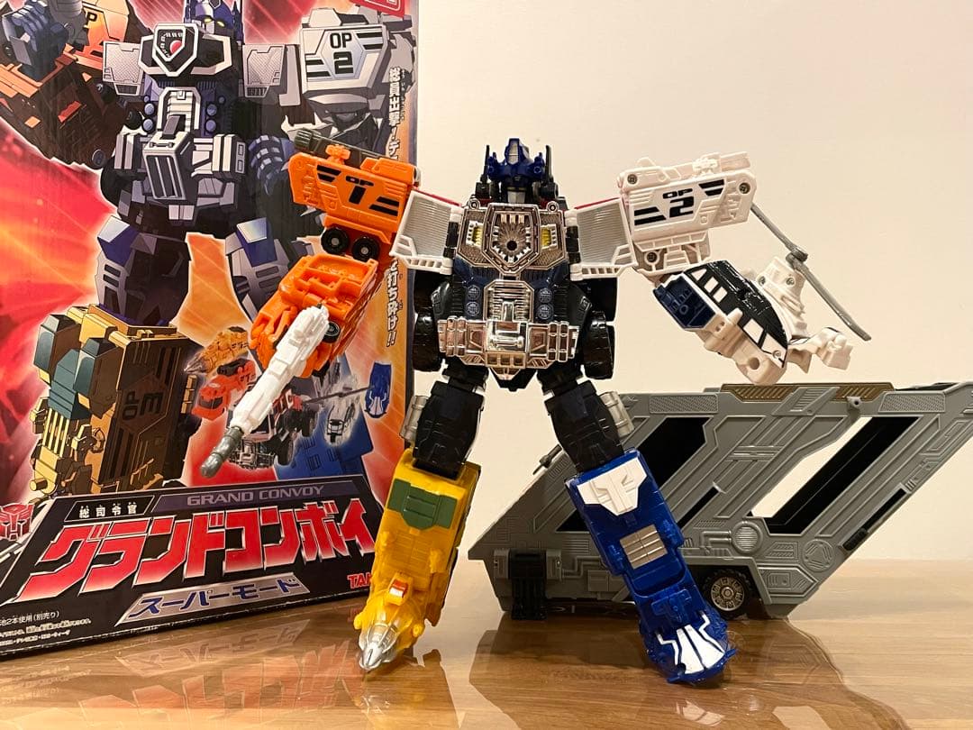 グランドコンボイ　トランスフォーマースーパーリンク