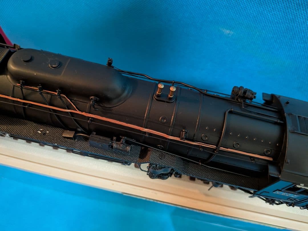 蒸気機関車Ｃ６２金属製ビッグスケールサイズ全長５０センチ約２Kg飾りオブジェ置物