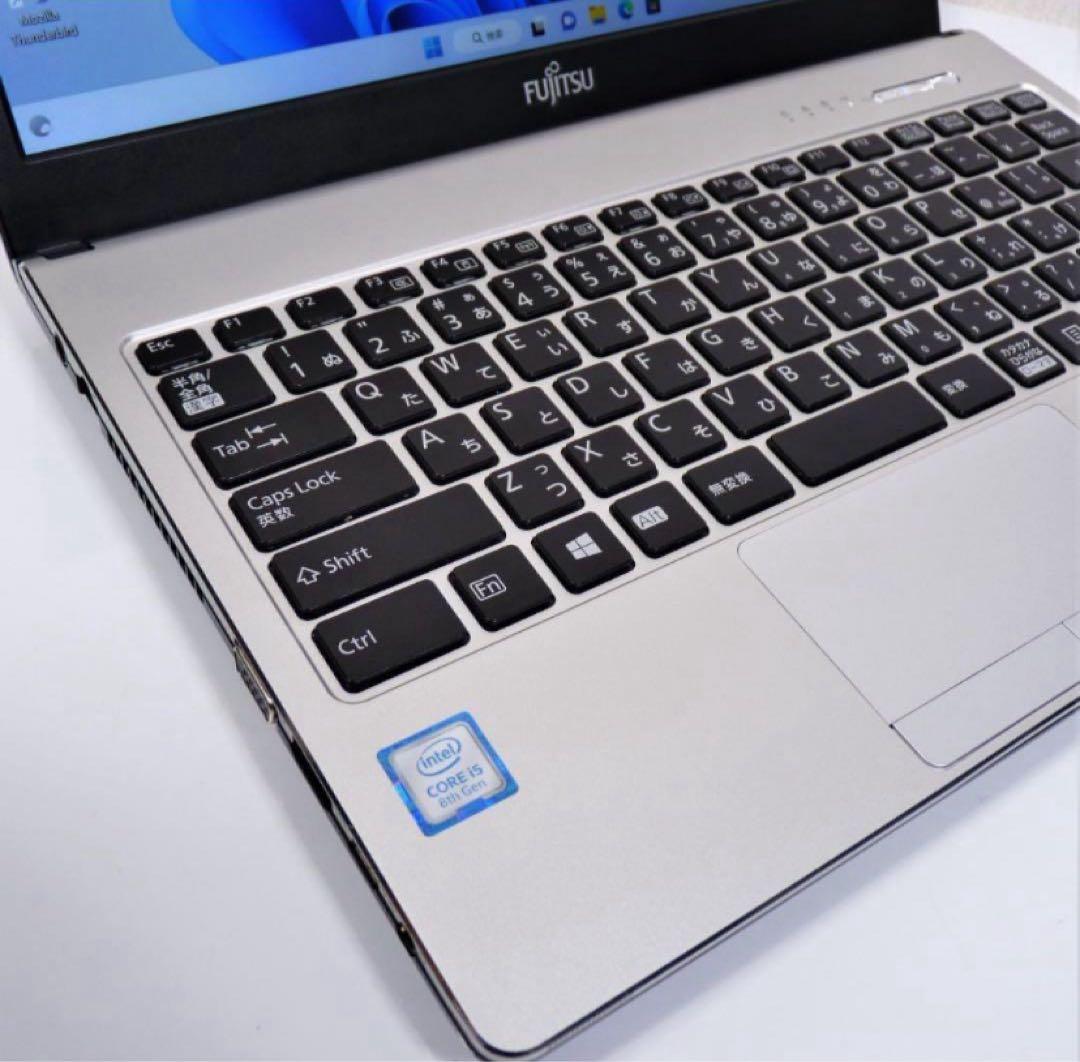 ❣️神速モバイル✨第８世代コアｉ５に高速ＳＳＤ２５６ＧＢ＆１６ＧＢメモリ／カメラ付