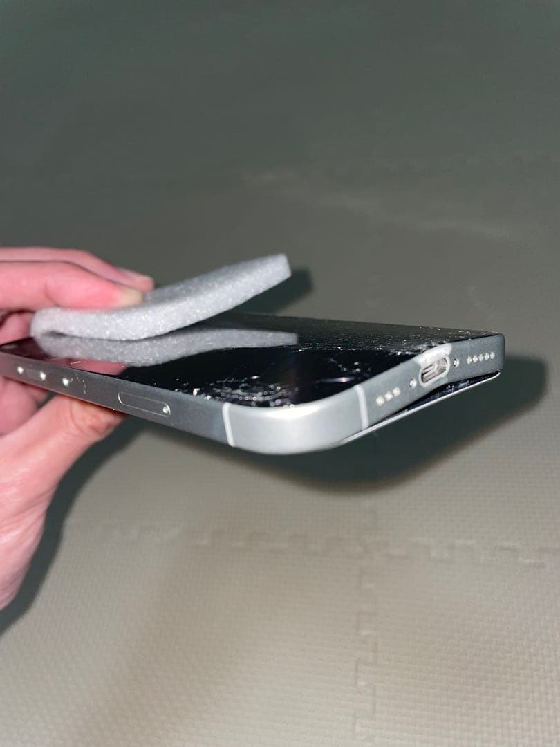 【ジャンク】【SIMフリー】Apple iPhone16 ホワイト512GB