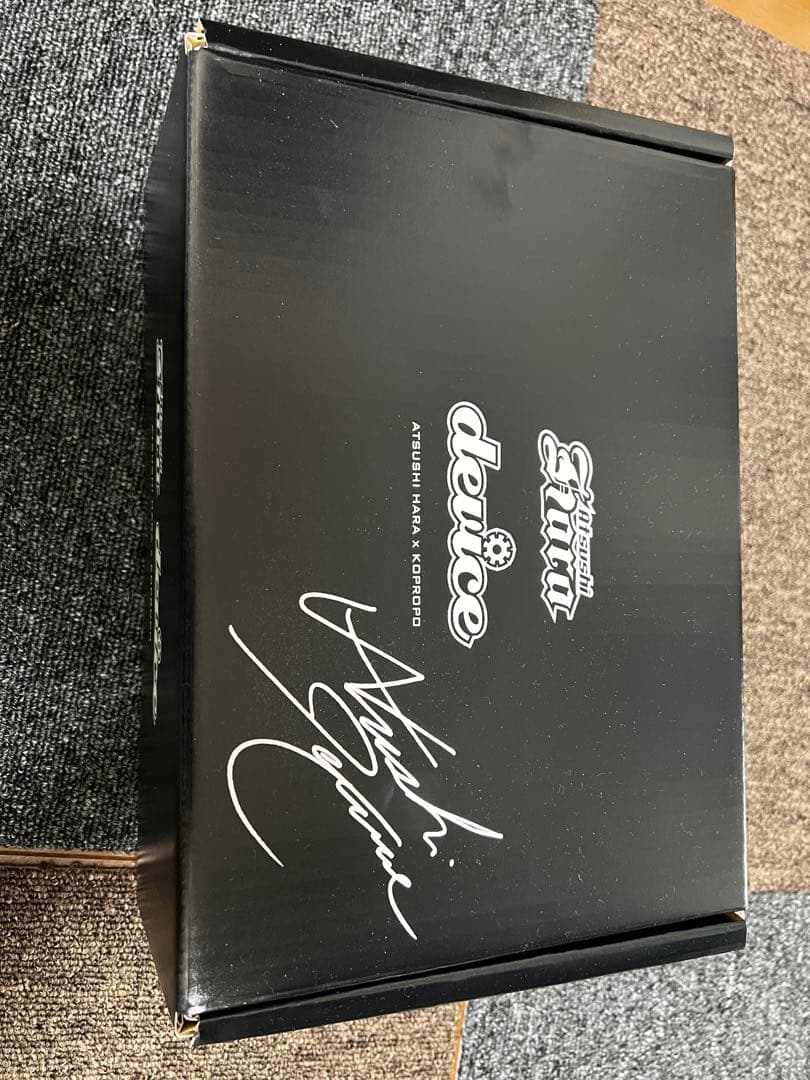 device Atsushi Hara x KOPROPO サイン入り